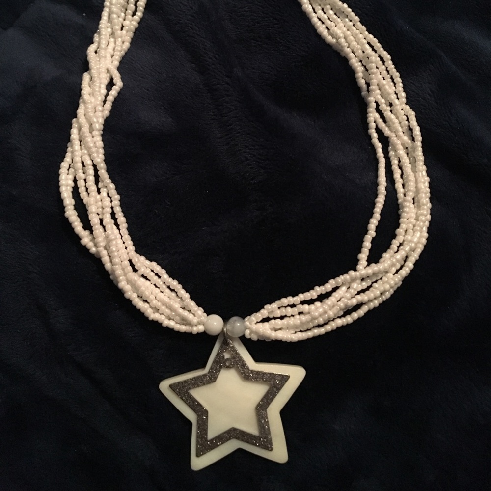Beaded star shell necklace